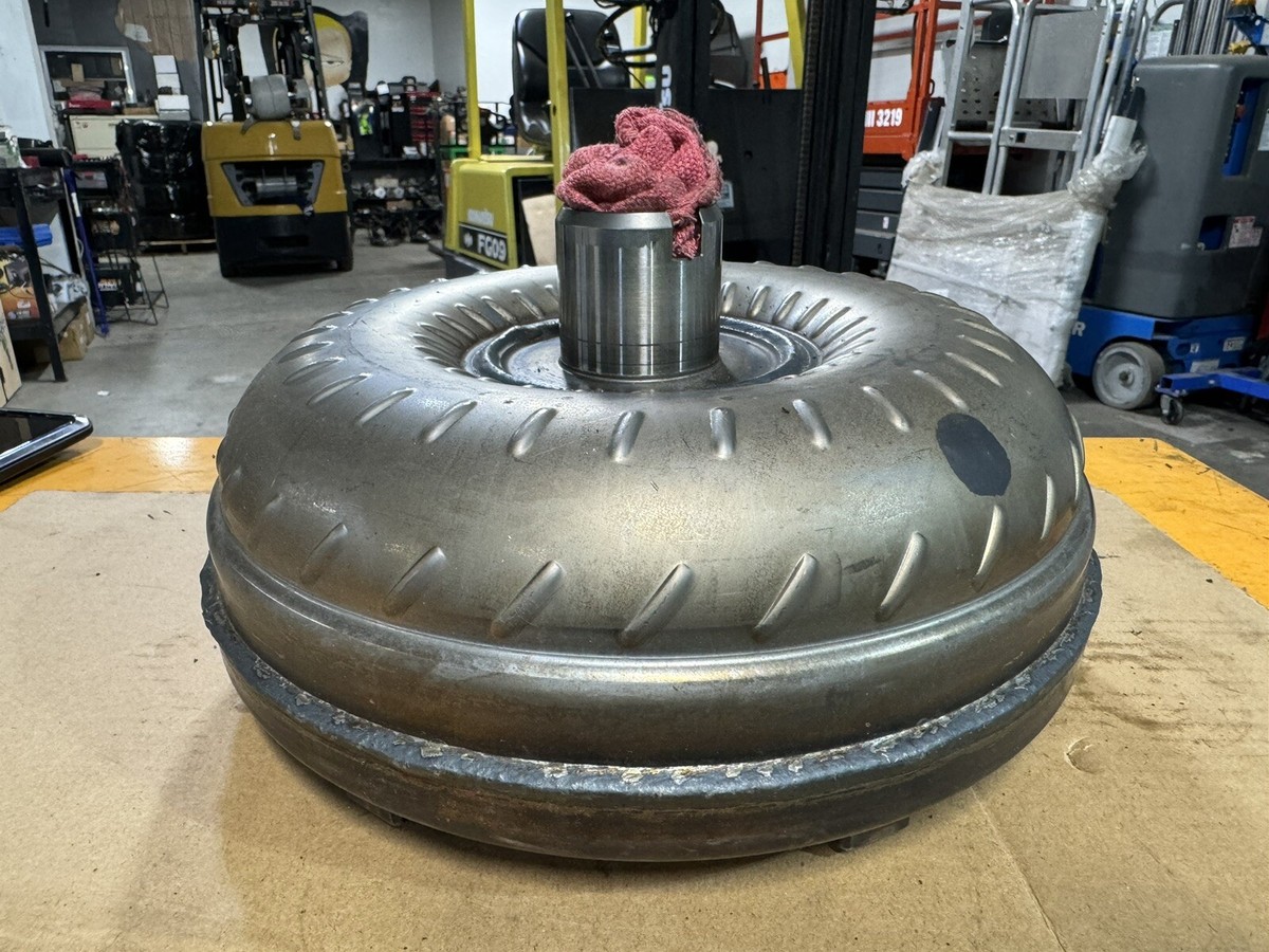 32220-U2170-71 Toyota Forklift 8FGU15 Good Used Torque Converter