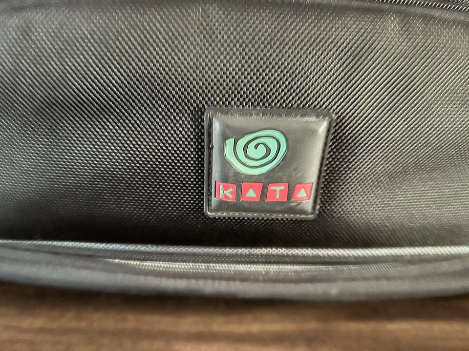 KATA MC-61 GDC Multi Estuche Cámara - Video - Bolso de Hombro para Computadora - 20x12.2x12.6" Foto 2 de 4