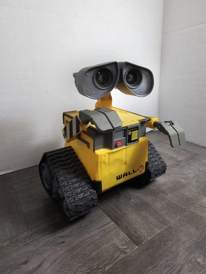 Disney Pixar Wall-E Thinkway Remote Control RC Toy / No Remote but Works Great! - Image 4 of 4