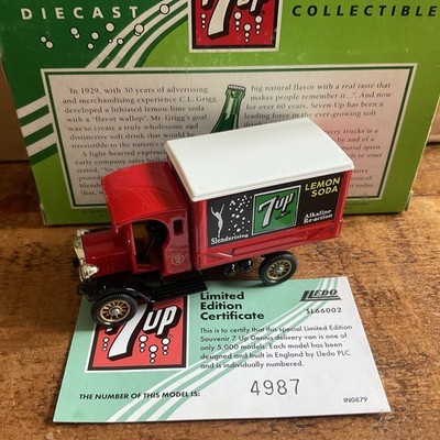 Lledo 7up Lemon Soda Dennis Delivery Van Limited Edition