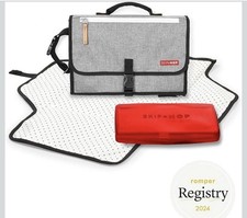 Skip Hop Baby Changing Station Pronto - HEATHER GREY On The Go Travel Changer
