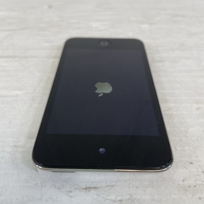 Apple iPod Touch 4 4th Generation A1367 8GB Black / Silver Works