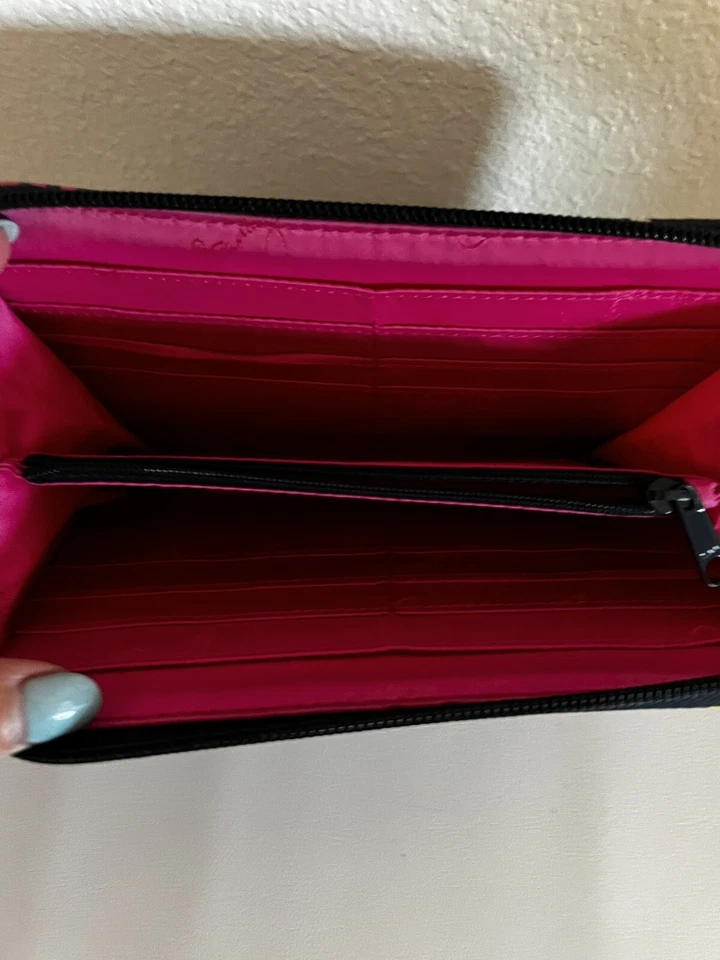 Cartera Vera Bradley Pétalo Paisley Azul Vinilo Rosa Satinado Cierre Cremallera 8" Largo Foto 4 de 4