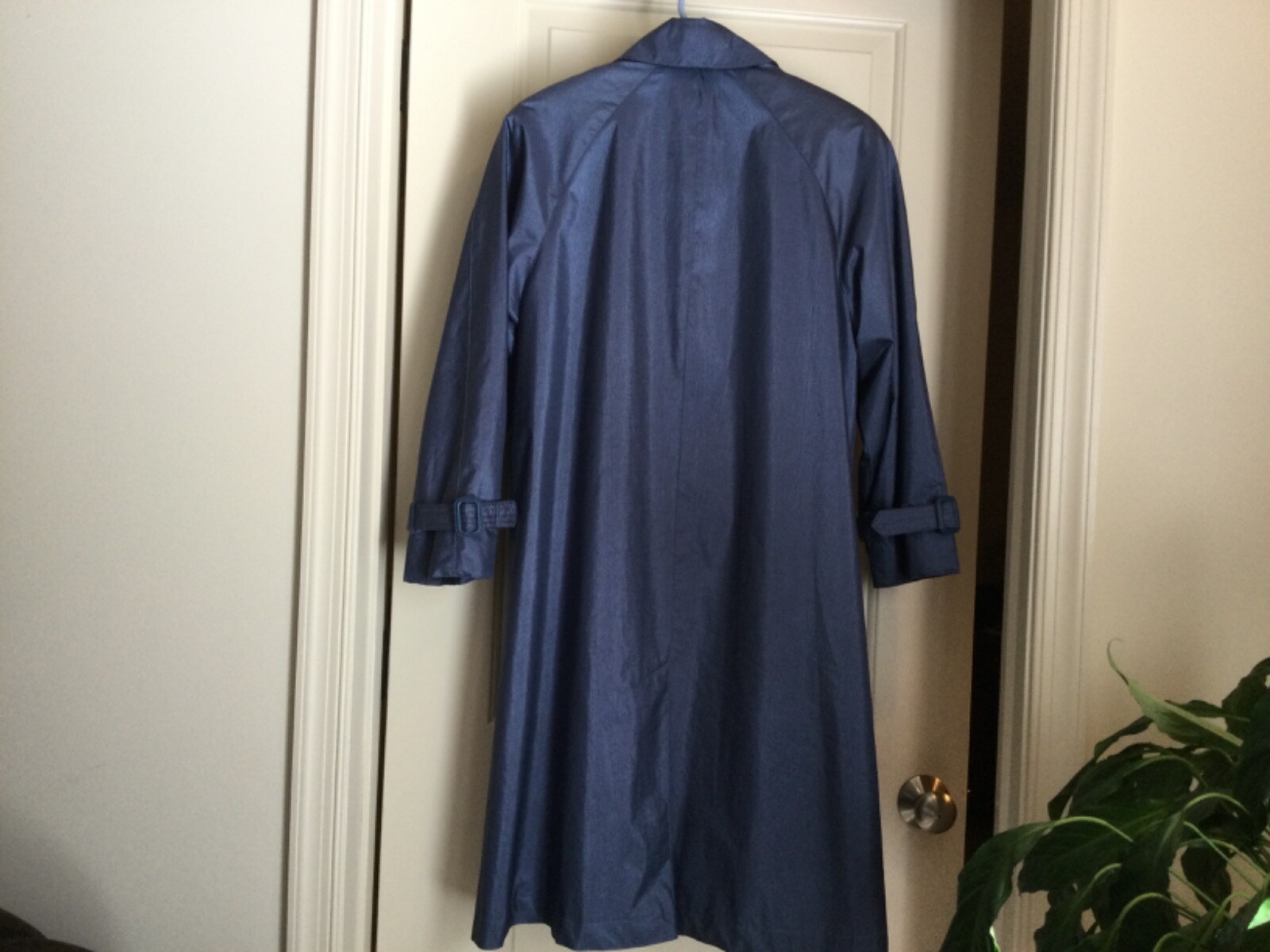 Picture 4 of 6