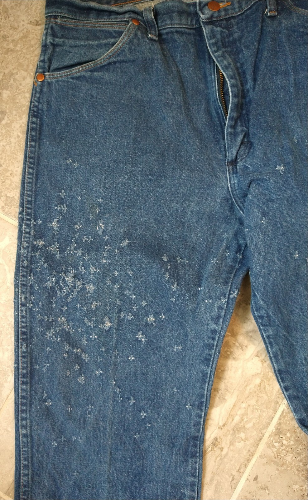 Wrangler Jeans Well Worn w/ Tobacco, Dip Ring Pocket … Gem