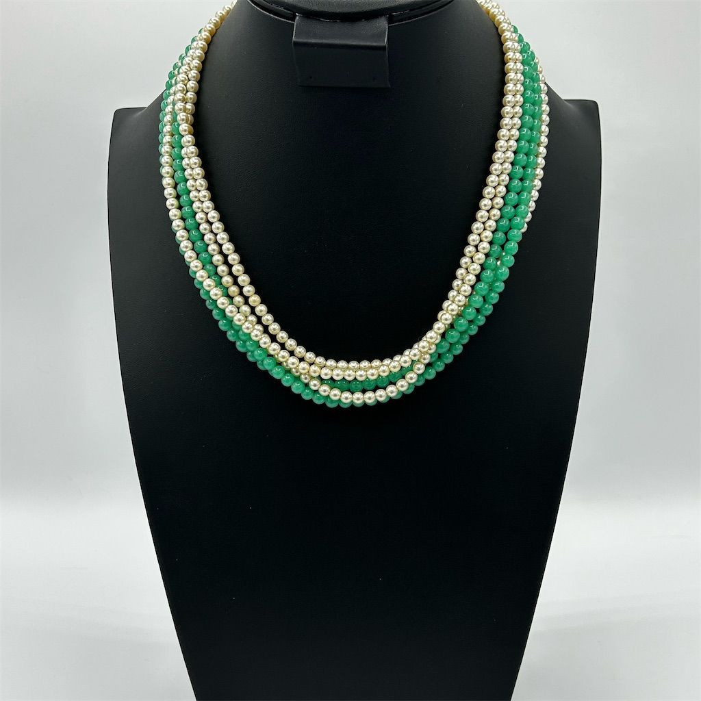 Vintage Elegant Layered Green & Faux Pearl Necklace Sophisticated Jewelry