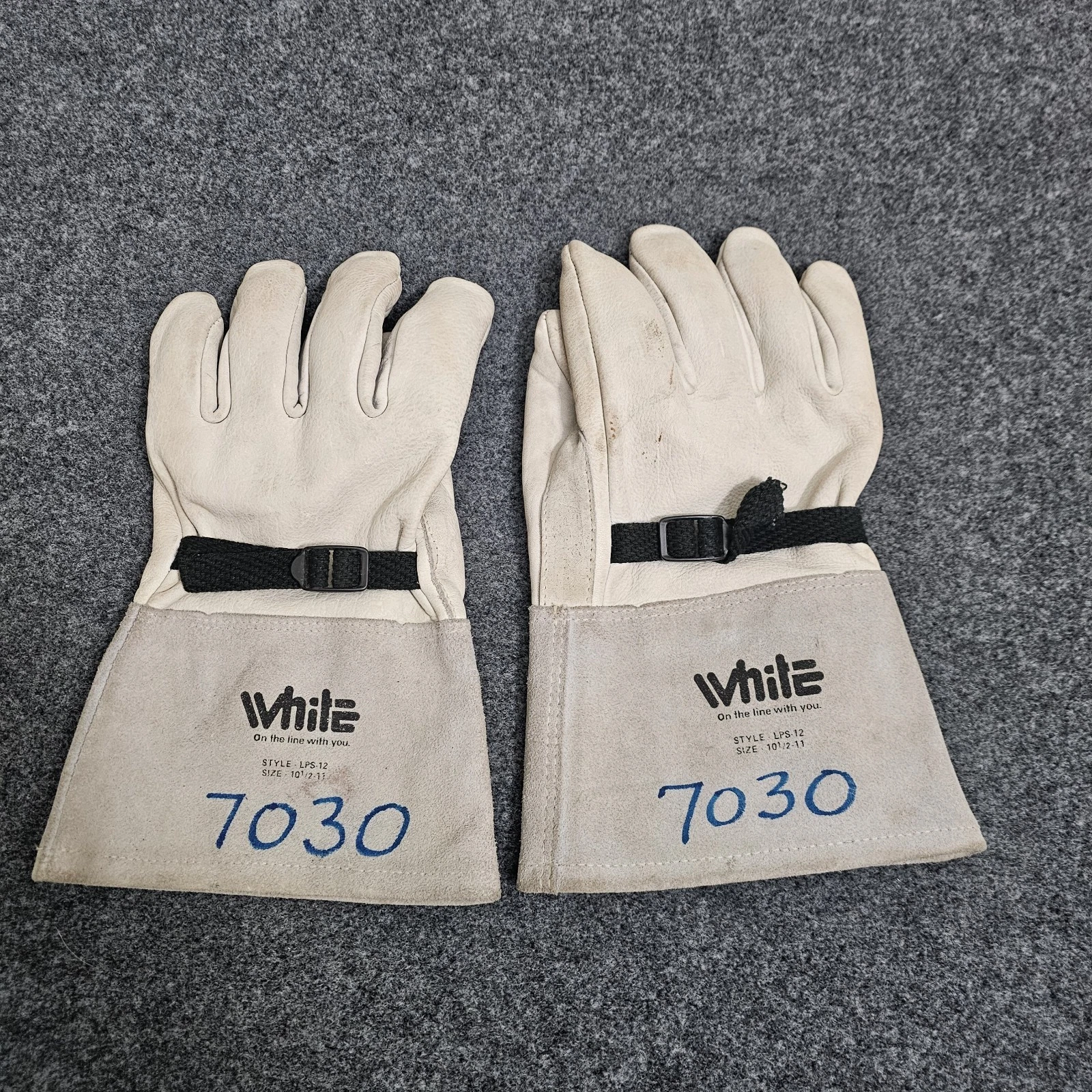 White LPS-12 Lineman Leather Protector Gloves Size 10.5-11 No Inserts Pair