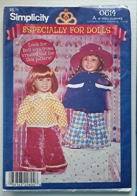 Simplicity 0614 Especially for Dolls Sewing Pattern 70s Style Outfits 18'' Dolls 