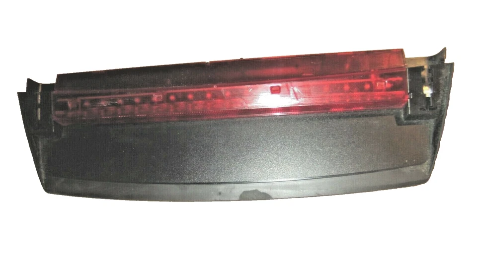 2019-2022 AUDI A6 Avant S6 quattro 4A2 4A5 4AH Additional Brake Light 4K5945097 - Image 2 of 4