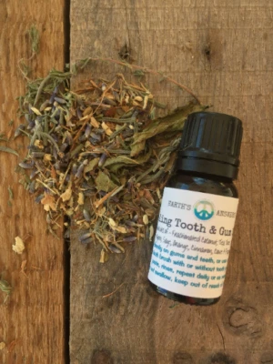 EARTH'S ANSWERS Natural Oral Care Healing Essential Oil Tooth and Gum Serum