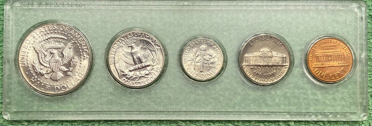 ケネディ半ドルセット 1964年4枚組 1964-D KENNEDY HALF MINT SET - UNC - IN HOLDER - L@@K AT PICTURES