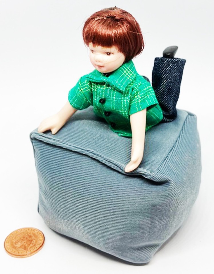 Dolls House Grey Bean Bag Large Tumdee Furniture 112 Scale Accessory