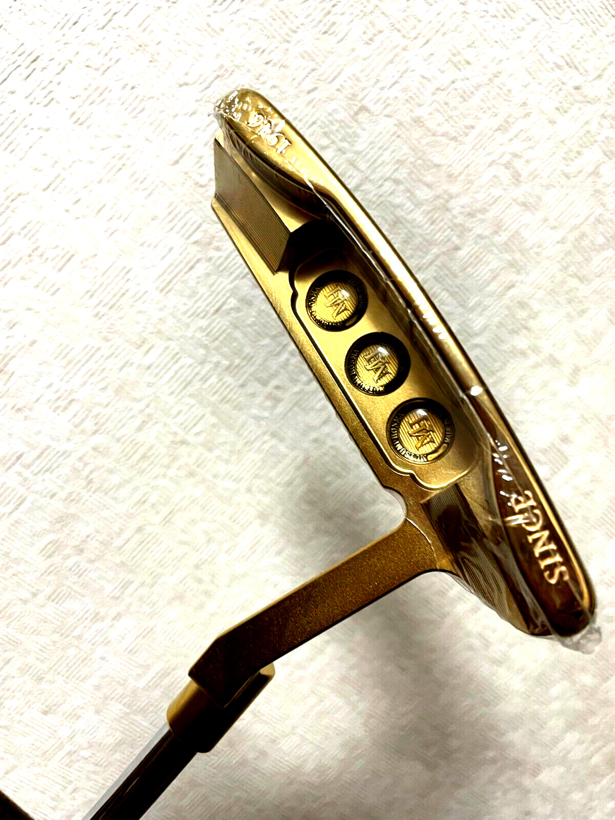 MUTSUMI HONMA putter MH282P Gold IP model 34" w/ Head Cover