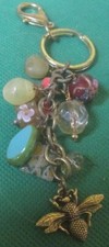 Dangling beads w goldtone BEE charm keyring key chain keychain clip on