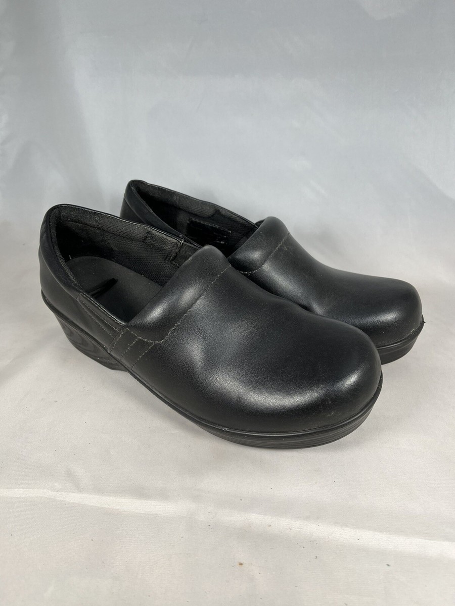 DR SCHOLLS WORK DYNAMO WOMANS LEATHER Nurse CLOGS BLACK ANTI-SLIP
