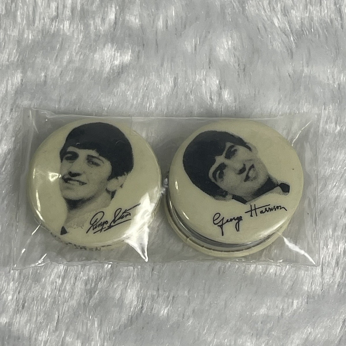 The Beatles （ビートルズ）Album Pin Collection The Beatles Albums Pin Collection Fan Club Limited Rare