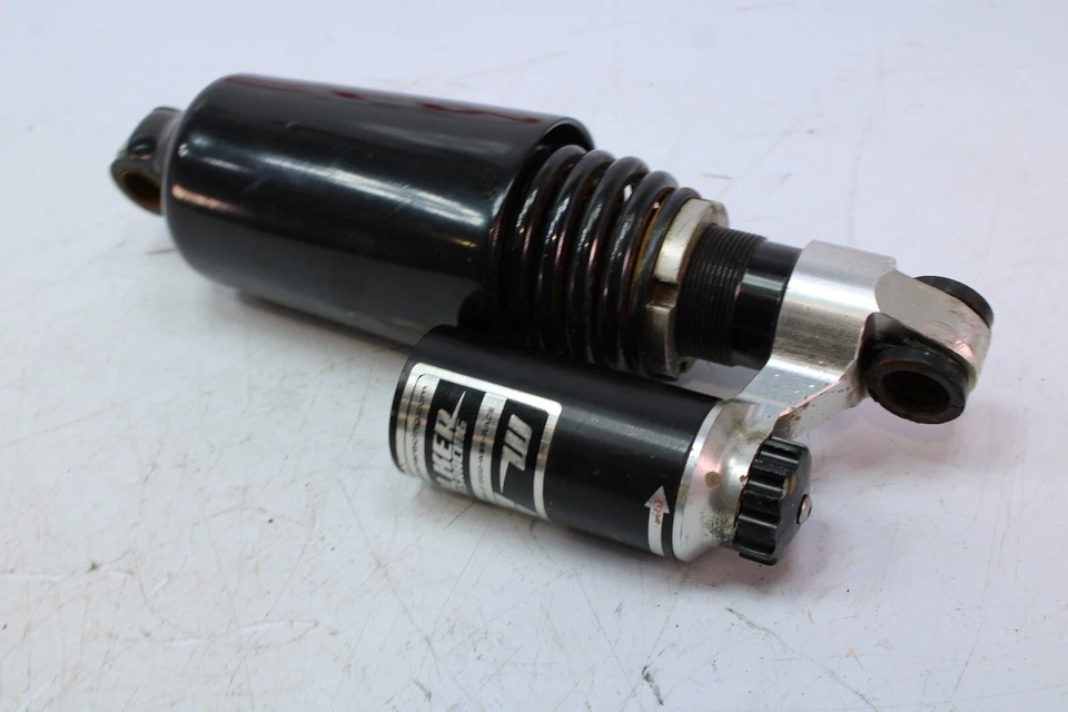 Amortiguador trasero Polaris Switchback Assault 800 2012 OEM 7043722 Foto 2 de 4