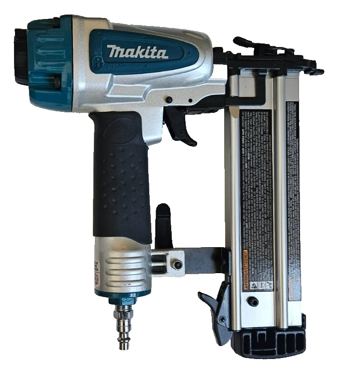 Makita AF505N 18 Gauge 2 in. Brad Nailer Kit - Image 2 of 4
