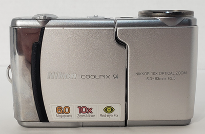 Nikon Coolpix S4 - Appareil Photo Compact - Zoom Optique 10x - Flash Intégré - Argenté - Occasion