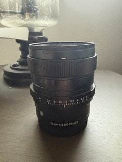 Sigma 24mm f/2 DG DN Contemporary Wide Angle Lens Sony E Mount 62mm