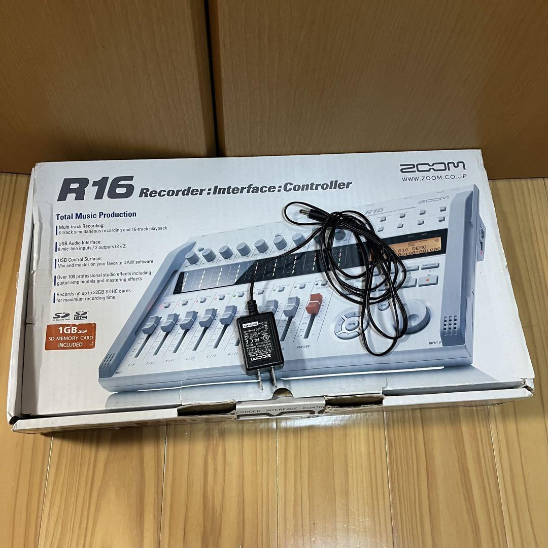 Zoom R16 MTR Audio Interface Very good conditionFrom Japan Zoom R16 MTR Audio Interface Very good conditionFrom Japan