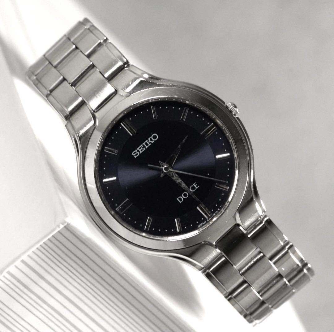 Seiko Dolce Silver Round Mens Watch with Elegant Design