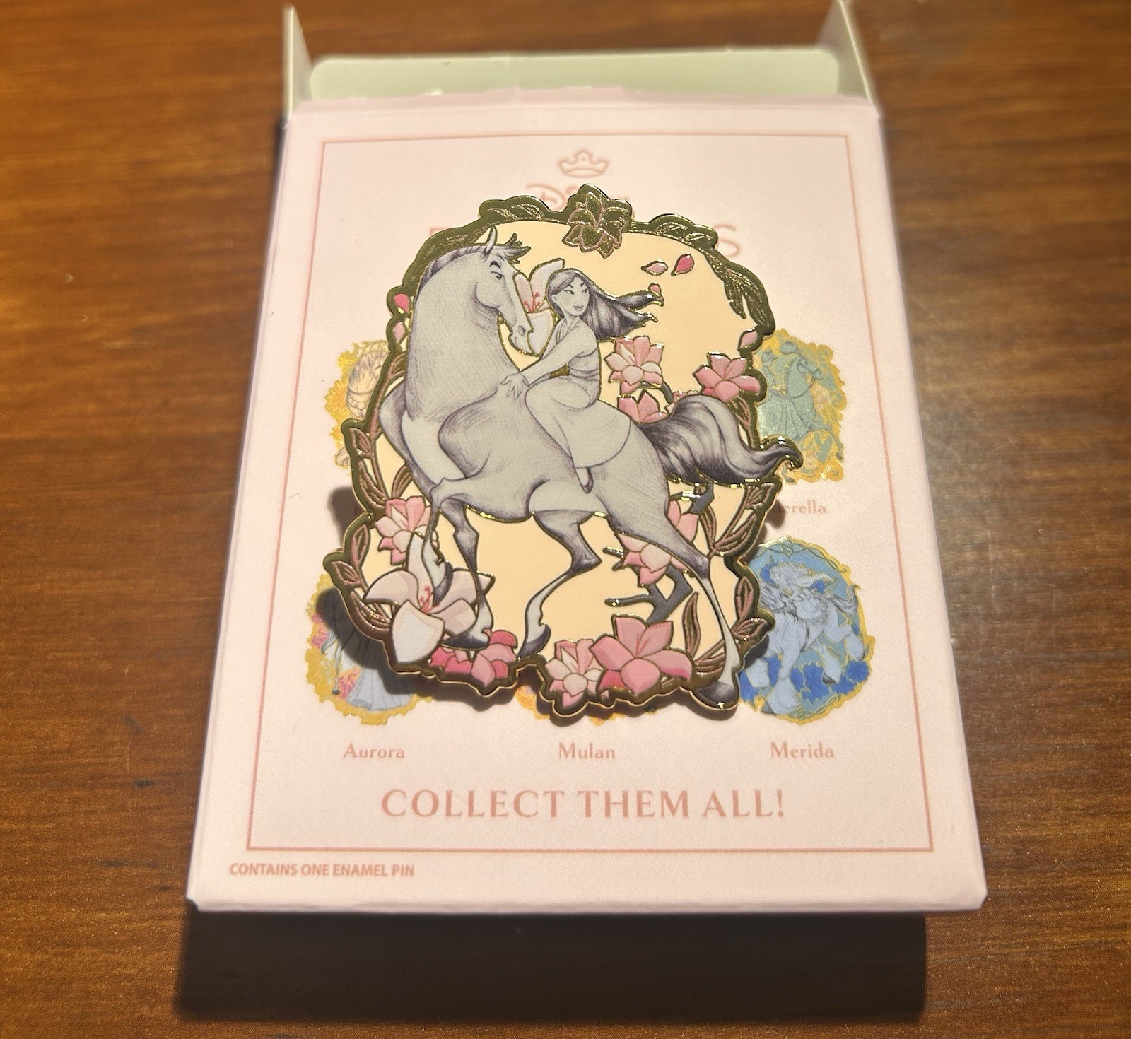 Disney Loungefly Mulan Khan Princess Horses Pin 