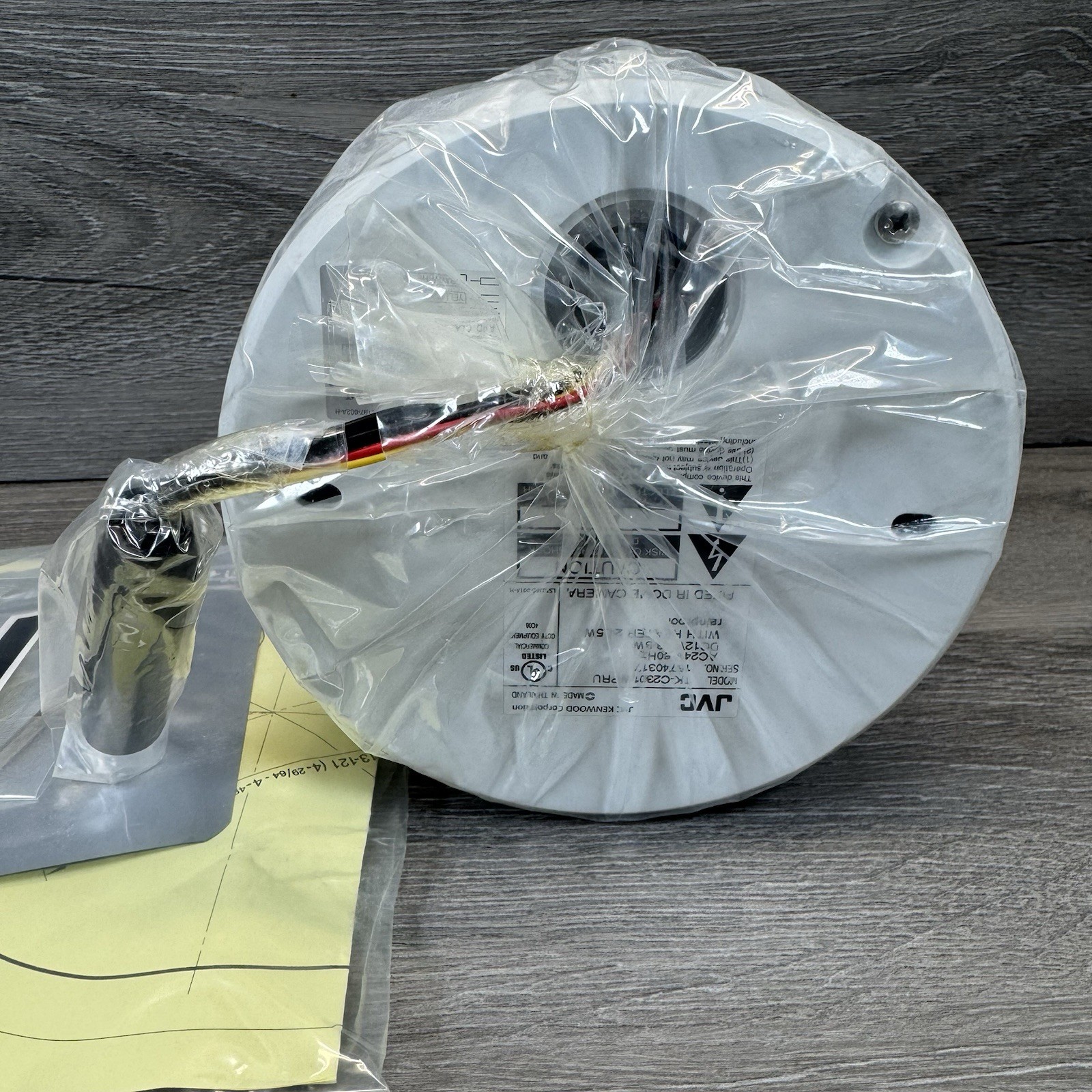 JVC Kenwood TK-C2301WPRU Security Surveillance Hi Res Day Night Infrared Camera