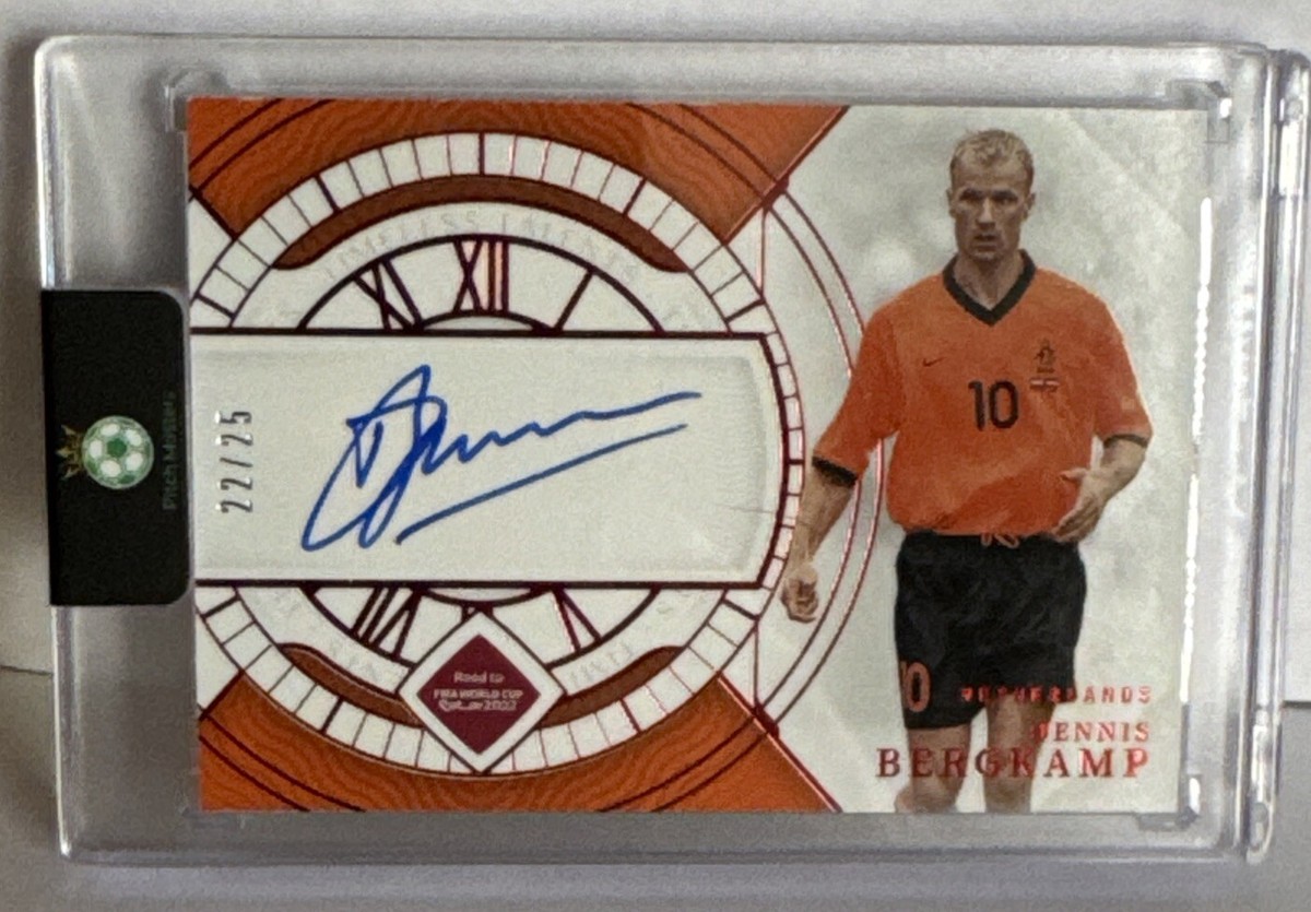 2022 NT FIFA Road to World Cup DENNIS BERGKAMP Timeless Talents 