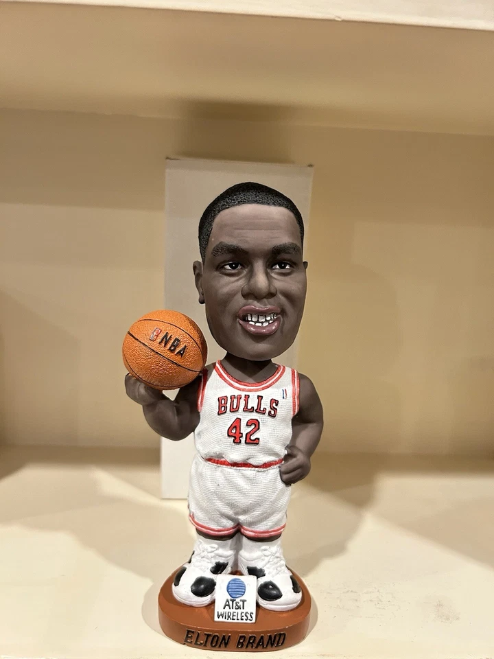 Винтажный 2001 CHICAGO BULLS ELTON бренд SGA BOBBLEHEAD в оригинальной коробке - Изображение 2 из 4