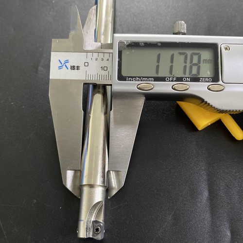12mm 2-edge Indexable Milling cutter ESE07 C12-12-130-2T + 2PCS JDMT07 Insert - Picture 4 of 5