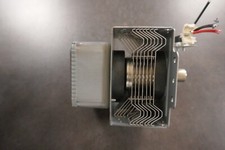 Magnétron pour micro onde combiné THOMSON TBIC50BX (Occasion)