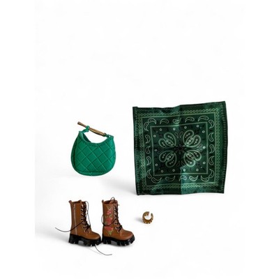 Zuru Mini Brands Fashion Series 4 Brown Boots Green Handbag Scarf & Bracelet 
