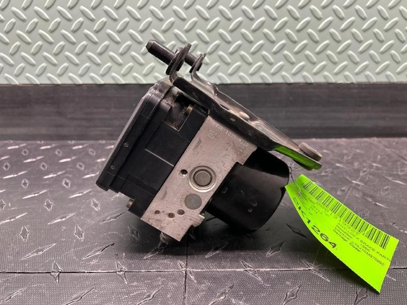 2013-2015 Volkswagen VW Passat ABS Pump Module Assembly OEM