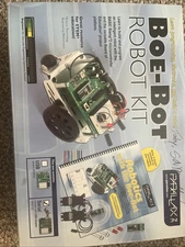 Parallax Boe-Bot Robot Kit USB Version 3.0 New Open Box Complete