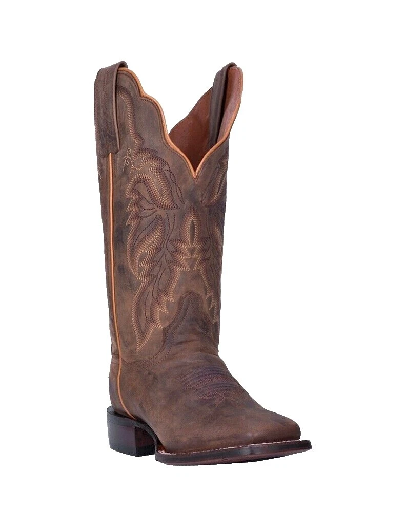 Women's Formal Dan Post