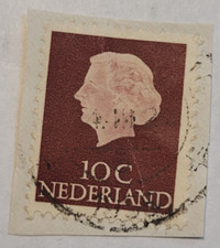 Netherlands Postage ~ Queen Juliana ~ Brown 10₵ Stamp ~Used/Posted ~1953 ~ D08