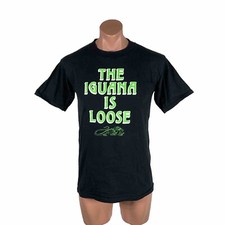 VTG "The Iguana is loose" Iguana t-shirt Lizard sz L USA MADE Zoo Animal