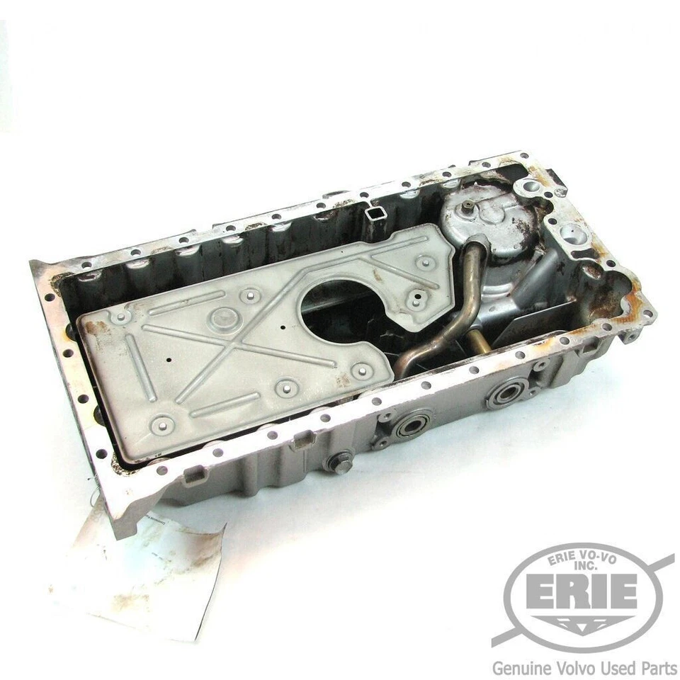 Volvo OEM Engine Oil Pan fits Volvo S60 V70 S80 XC90 5 Cyl Engines - Image 2 of 3