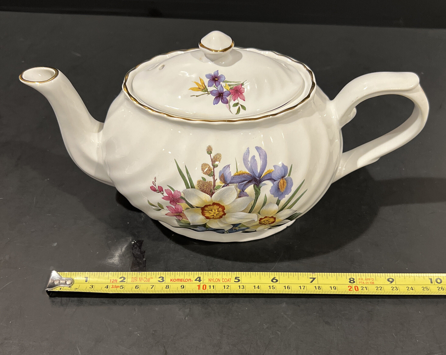 Price Kensington Potteries Teapot England Floral w/ Gold Trim Porcelain
