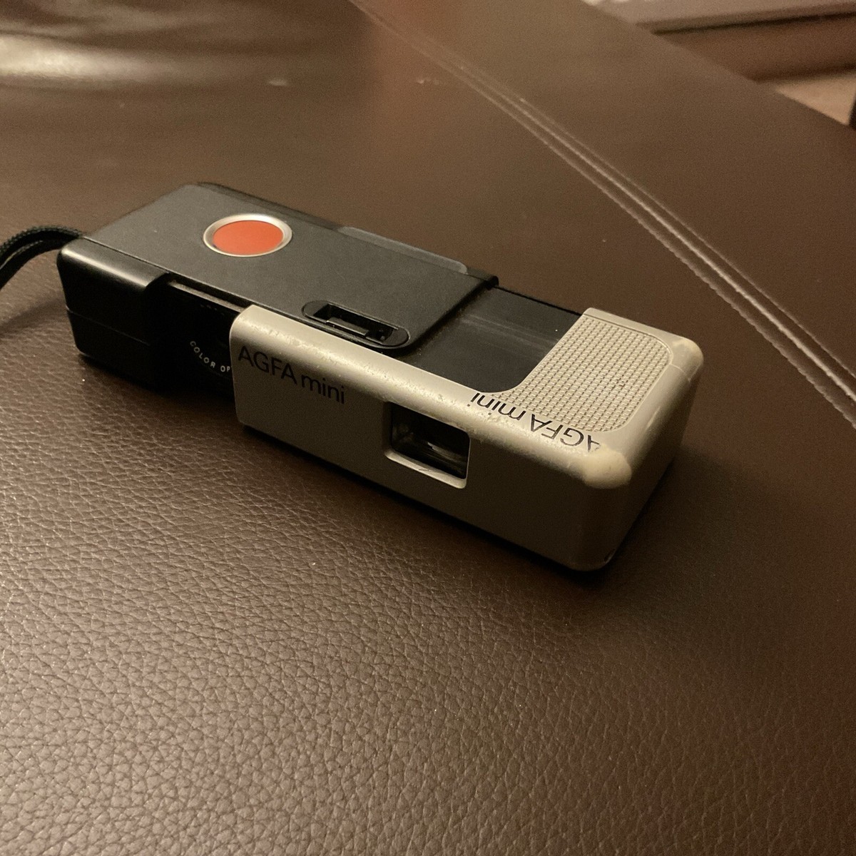 RARE VINTAGE AGFA SPORT 110 CAMERA RED avec étuie waterproof