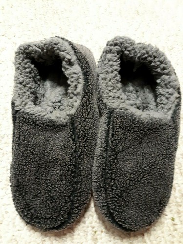 Gorgeous Warm SNOOZIES Gray Men's Size 