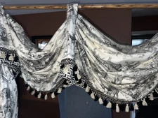 AMAZING PIERRE DEUX SWAG VALANCE~BLACK&IVORY TOILE~TASSLE TRIM~118”WIDE MUST SEE