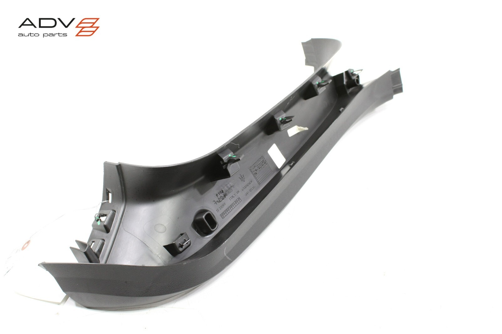 2017 - 2020 MASERATI LEVANTE LIFTGATE BACK DOOR LEFT SIDE TRIM COVER PANEL OEM