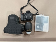 Nikon D3300 DSLR w/ 55-200mm VR II Lens - LOW Shutter Count 7.4k