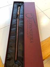 Harry Potter Olivander Reed 12 collectible wand. New in box