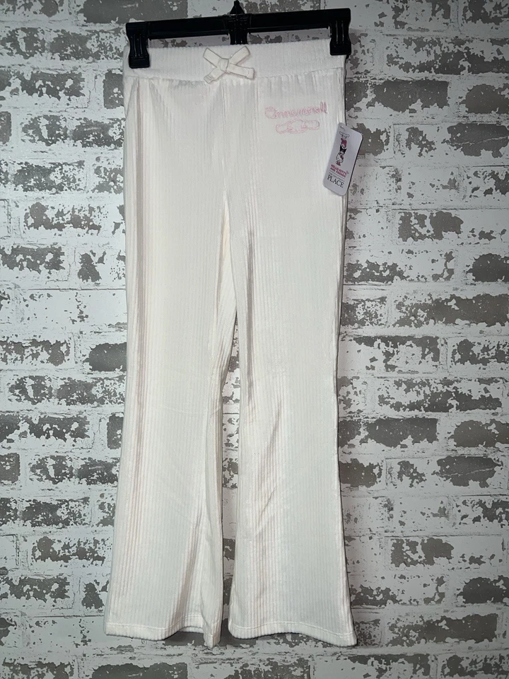 Pantalones de salón The Children's Place Hello Kitty bordados de terciopelo acampanados - blancos Foto 3 de 4