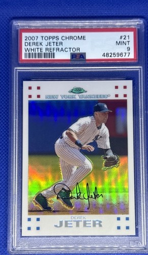 Derek Jeter [White Refractor] #21 2007 Topps Chrome card