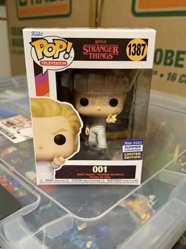 Funko Pop 001 #1387 Stranger Things '23 Summ Conv NEW Exc Cond Pkg/Fig