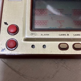 Working Nintendo Game & Watch / Manhole